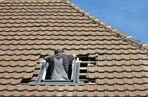Pose de velux - Saint-Martin-de-Fraigneau